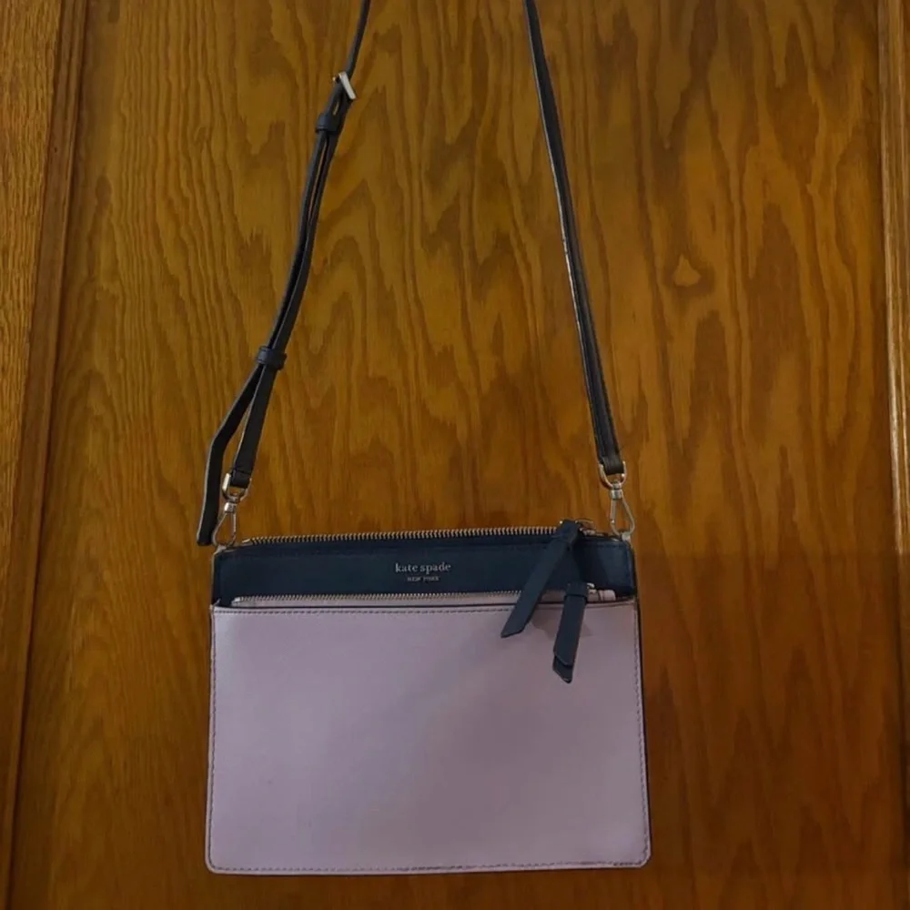Kate Spade Two-Tone Crossbody Bag and wallet - Picture 1 of 6